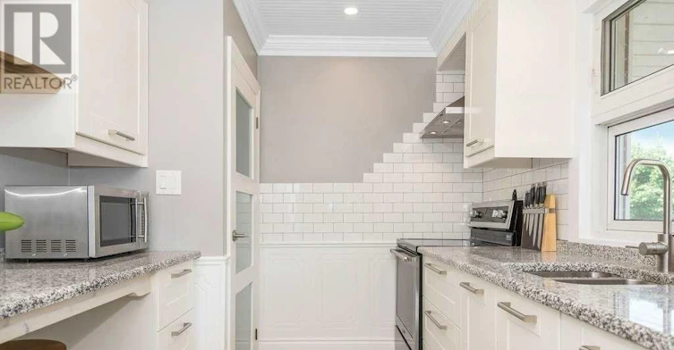MAIN-386 Broadway Avenue, Milton, ON, L9T 1T7 - 10