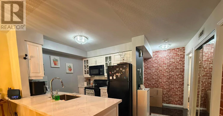 1-19 Petra Way, Whitby, ON, L1R 0A6 - 2
