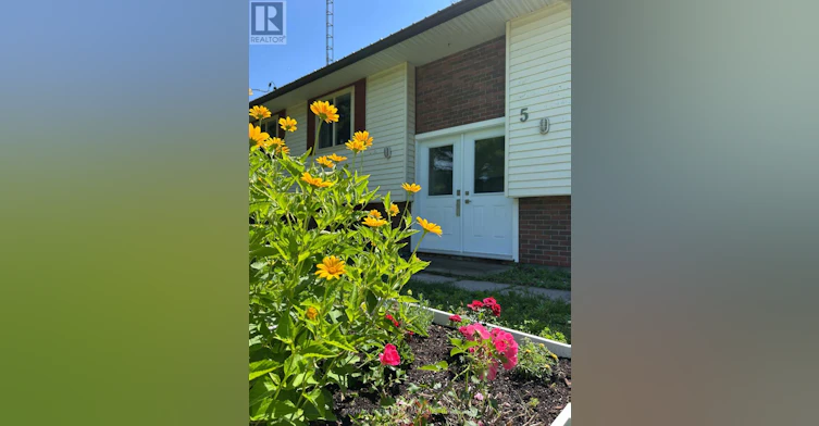 5 Polk Cres Crescent, Rideau Lakes, ON, K0G 1V0 - 2