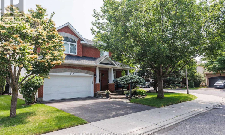 11 Redbridge Crescent
