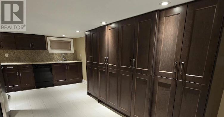 12020 Woodbine Avenue, Whitchurch-Stouffville, ON, L4A 2K3 - 18
