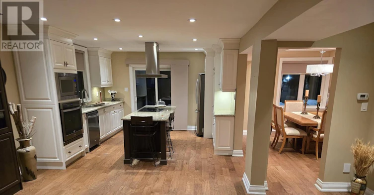 12020 Woodbine Avenue, Whitchurch-Stouffville, ON, L4A 2K3 - 2