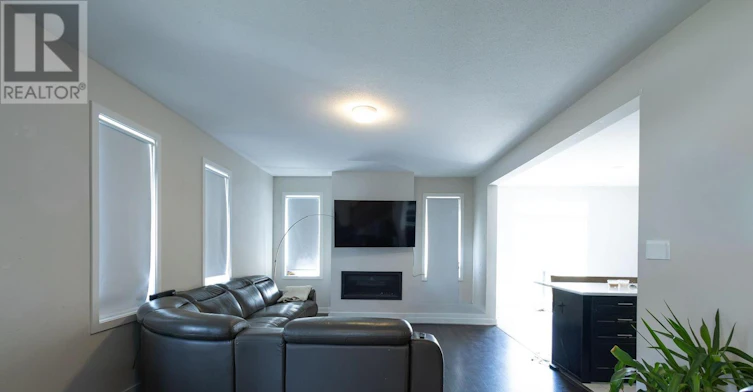 1038 Showman Street, Ottawa, ON, K0A 2Z0 - 10