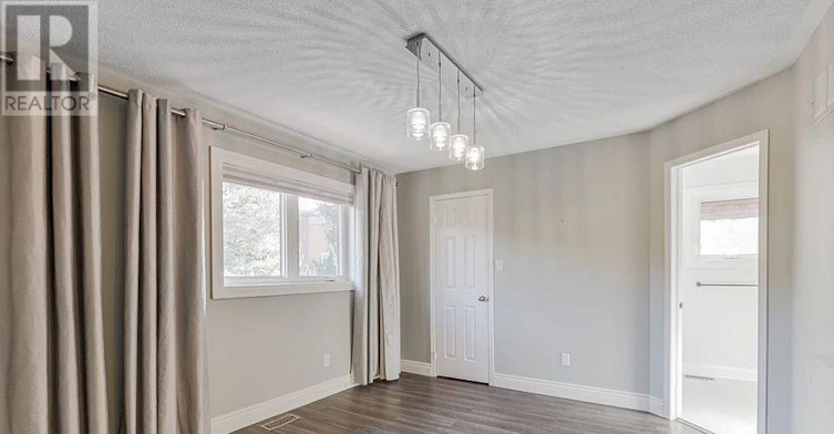 MAIN2ND-822 Firth Court, Newmarket, ON, L3Y 8H7 - 14