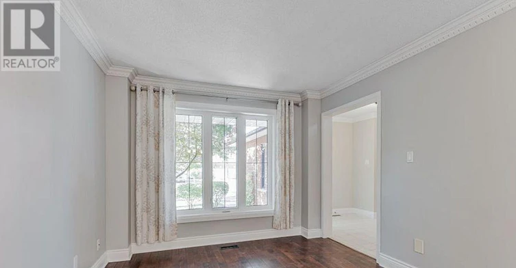 MAIN2ND-822 Firth Court, Newmarket, ON, L3Y 8H7 - 16