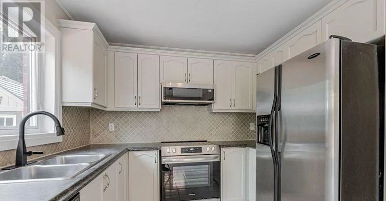 MAIN2ND-822 Firth Court, Newmarket, ON, L3Y 8H7 - 9