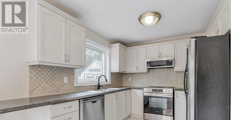 MAIN2ND-822 Firth Court, Newmarket, ON, L3Y 8H7 - 10