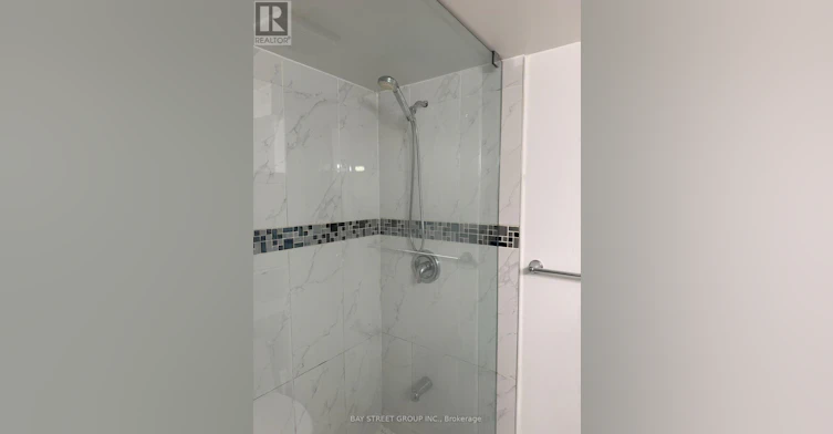 LOWER-123 Searle Avenue, Toronto, ON, M3H 4B1 - 10