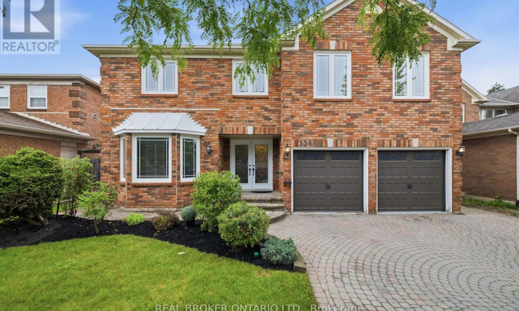 1356 Mapleridge Crescent