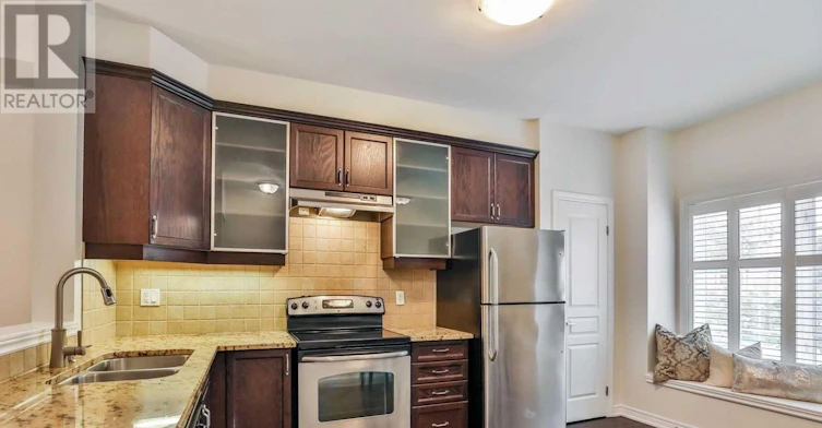 4264 Ingram Common, Burlington, ON, L7L 0C4 - 2