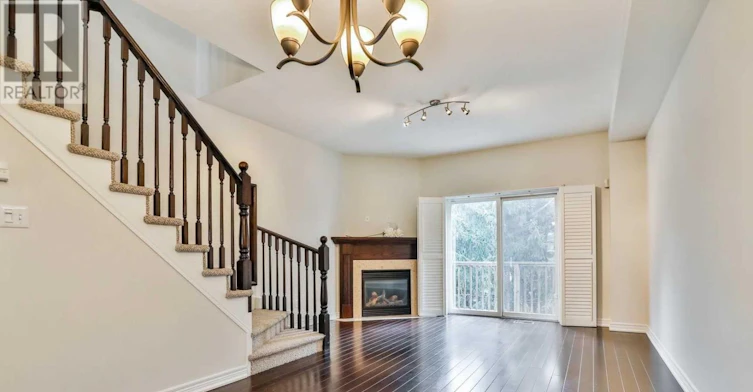4264 Ingram Common, Burlington, ON, L7L 0C4 - 7