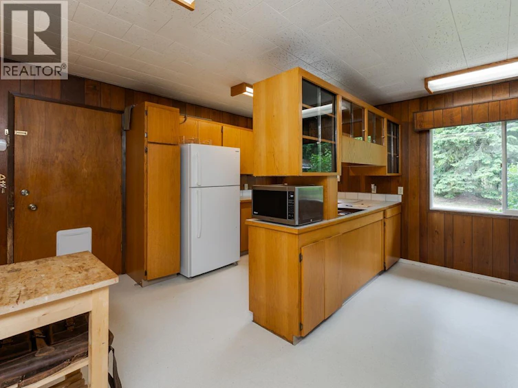 9744 Haldi Road, Prince George, BC, V2N 6J5 - 21