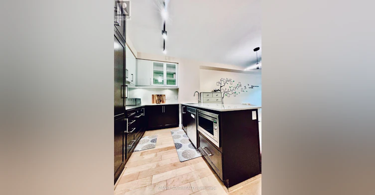 213-21 Clairtrell Road, Toronto, ON, M2N 0G8 - 3