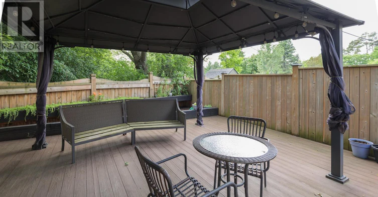 453 Mahogany Court, Pickering, ON, L1X 0A2 - 25