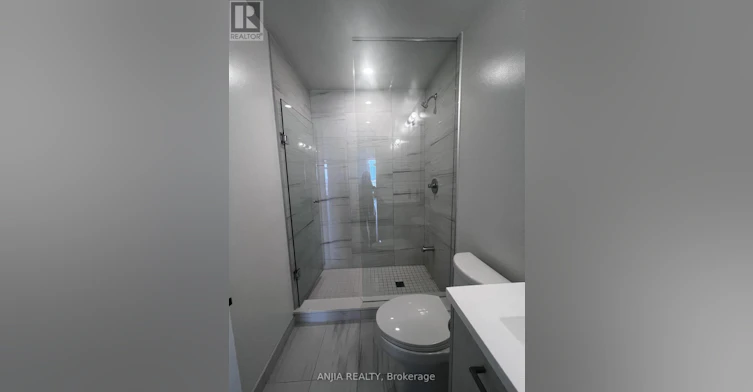 1112-28 Interchange Way, Vaughan, ON, L4K 5Z7 - 14