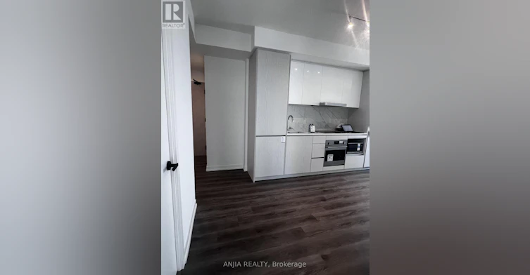 1112-28 Interchange Way, Vaughan, ON, L4K 5Z7 - 30