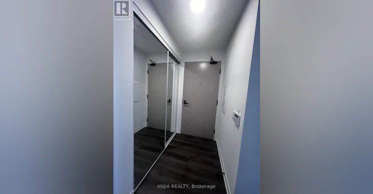 1112-28 Interchange Way, Vaughan, ON, L4K 5Z7 - 33