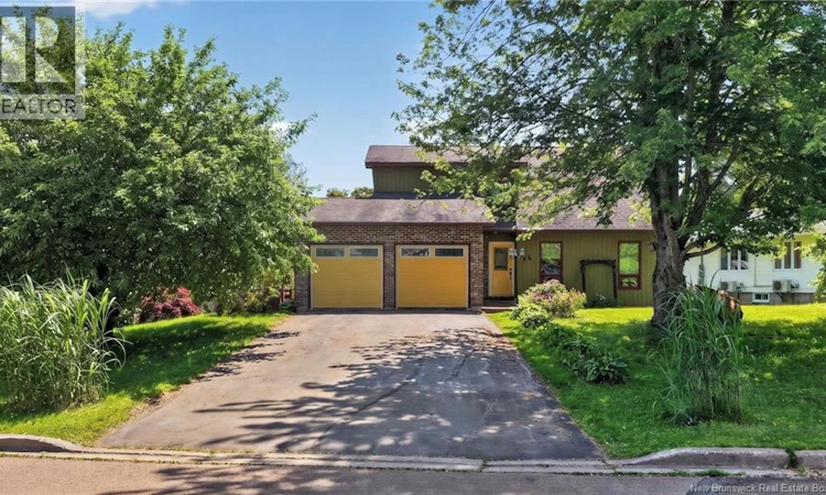 96 Teakwood Way