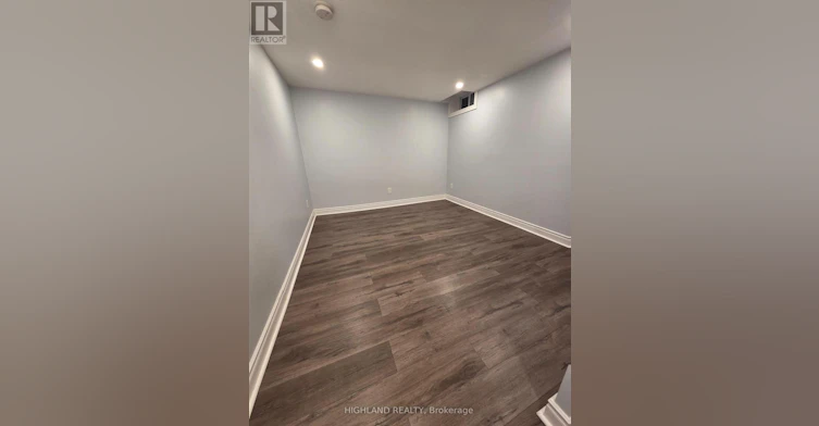 BSMT-252 Hickory Circle, Oakville, ON, L6H 4V2 - 7