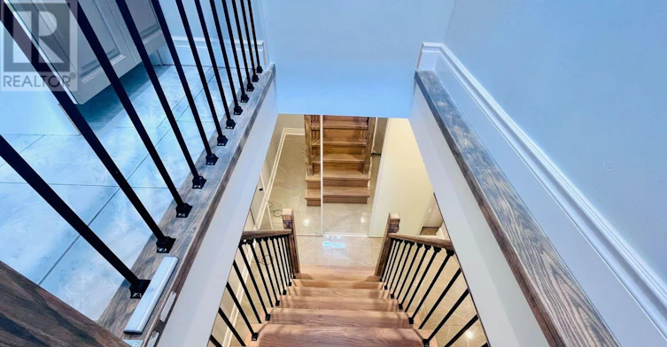 BSMT-252 Hickory Circle, Oakville, ON, L6H 4V2 - 2
