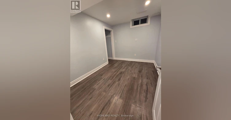 BSMT-252 Hickory Circle, Oakville, ON, L6H 4V2 - 6