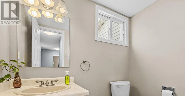1090 Chablis Parkway, Ottawa, ON, K1C 2T5 - 11