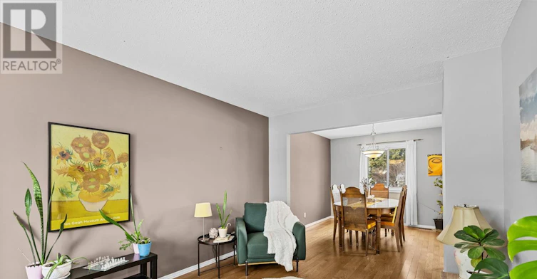 1090 Chablis Parkway, Ottawa, ON, K1C 2T5 - 8