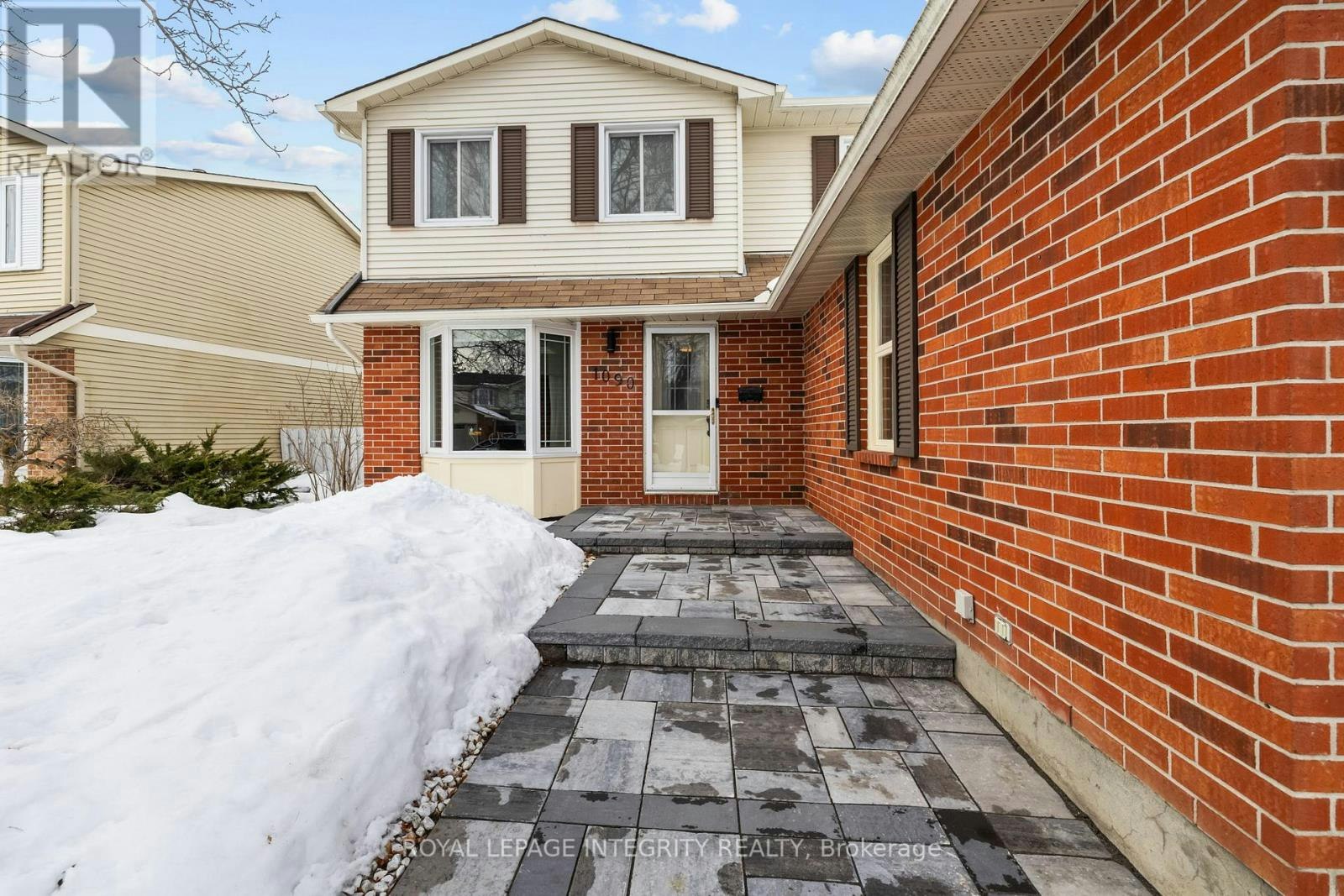 1090 Chablis Parkway, Ottawa, ON, K1C 2T5 - 3