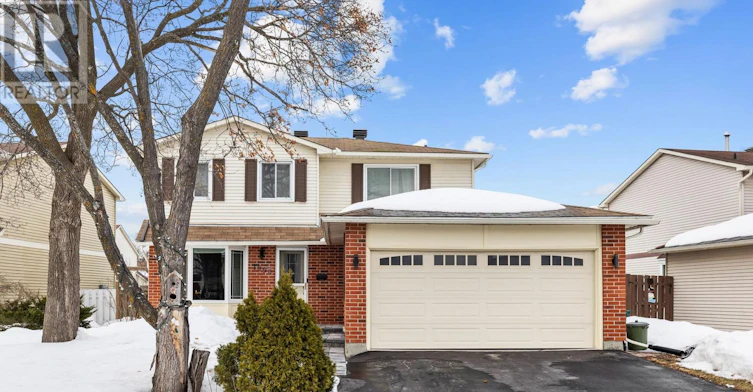 1090 Chablis Parkway, Ottawa, ON, K1C 2T5