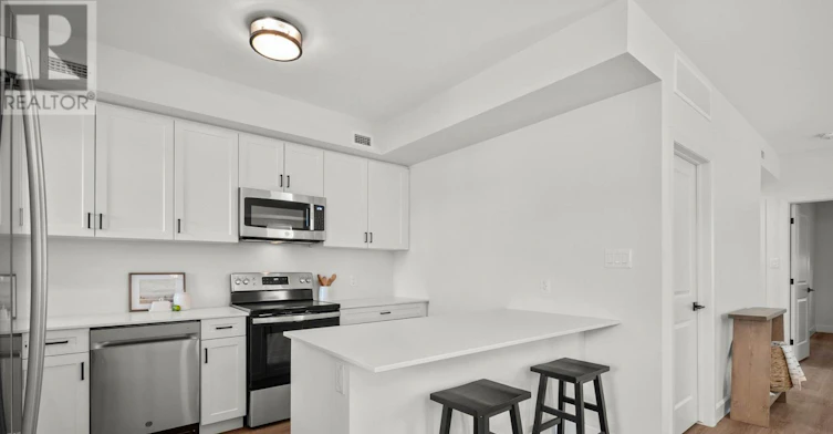 82-470 Darcy Drive, Strathroy, ON, N7G 4H4 - 5