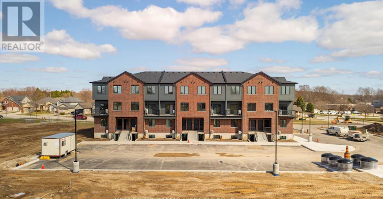 82-470 Darcy Drive, Strathroy, ON, N7G 4H4