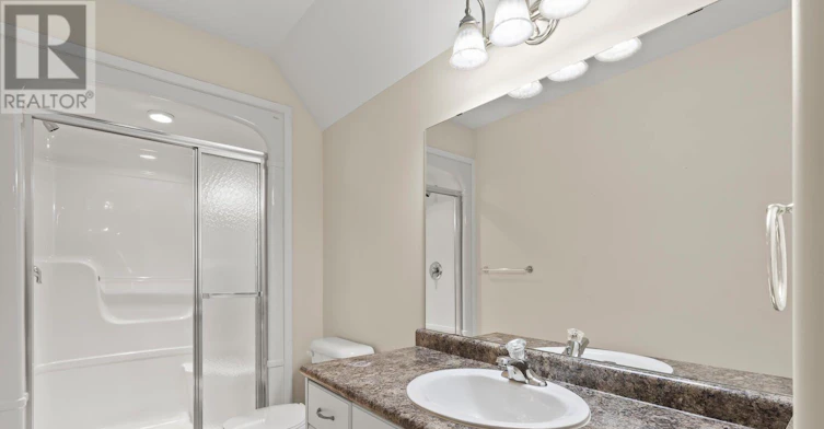 25-124 North Centre Road, London, ON, N5X 4R3 - 25