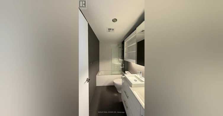 1209-32 Trolley Crescent, Toronto, ON, M5A 0E8 - 5