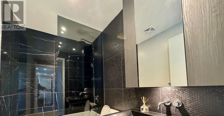 2114-11 Yorkville Avenue, Toronto, ON, M4W 0B7 - 7
