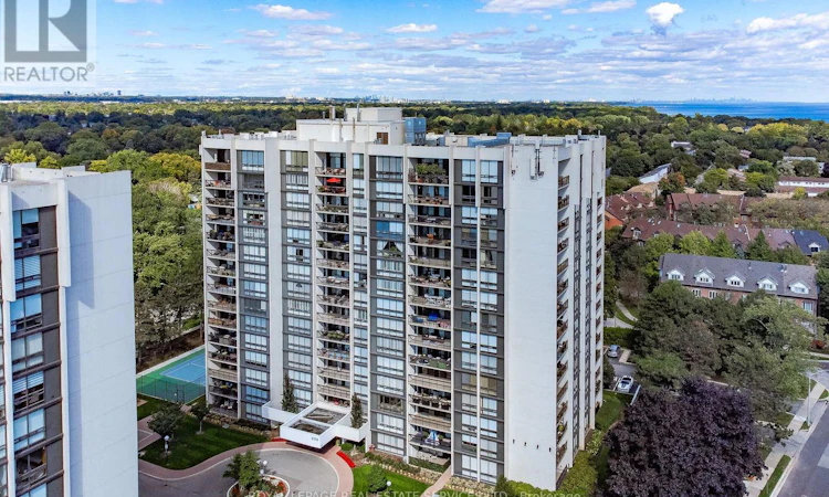 1006-2175 Marine Drive