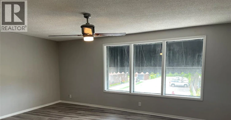 12129 Tecumseh Road East, Tecumseh, ON, N8N 1M2 - 4
