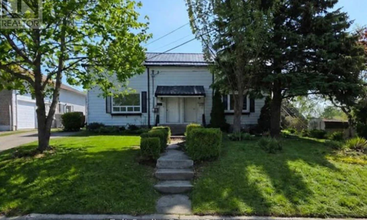 11 Flindall Street