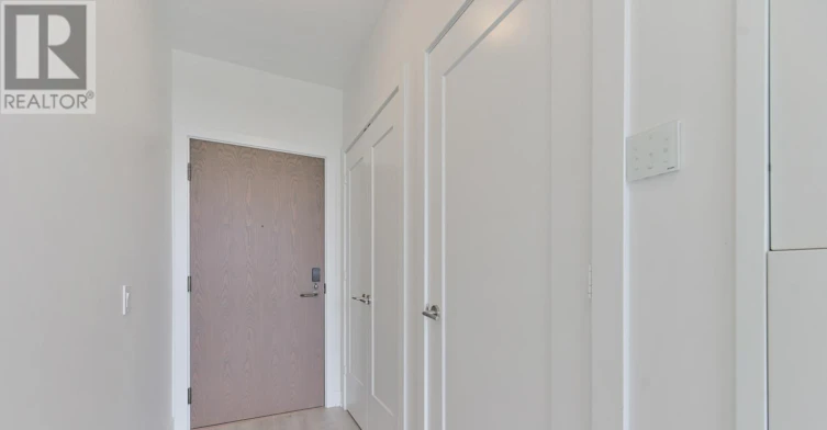 420-30 Inn ON The Park Drive, Toronto, ON, M3C 0P7 - 8