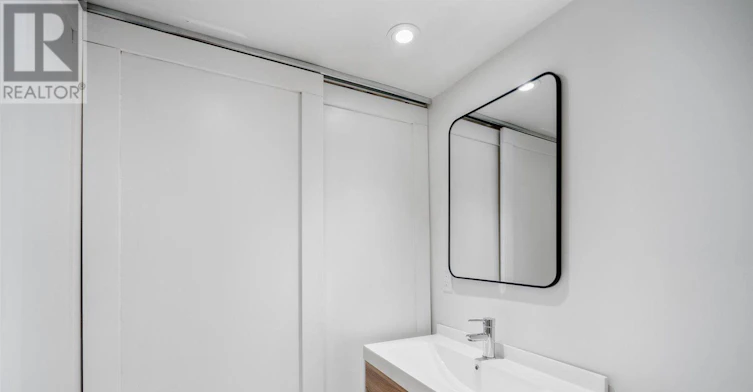 LOWER-285 Rhodes Avenue, Toronto, ON, M4L 3A4 - 10