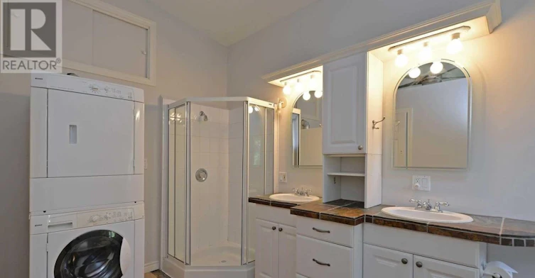 UPPER-705 Front Road, Pickering, ON, L1W 1P1 - 10