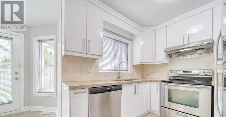 MAIN-48 Chiara Drive, Vaughan, ON, L6A 3K3 - 8