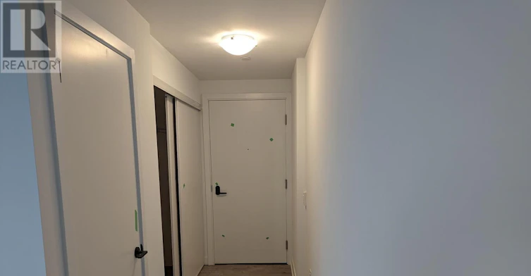 447-215 Lakeshore Road W, Mississauga, ON, L5H 1G5 - 9