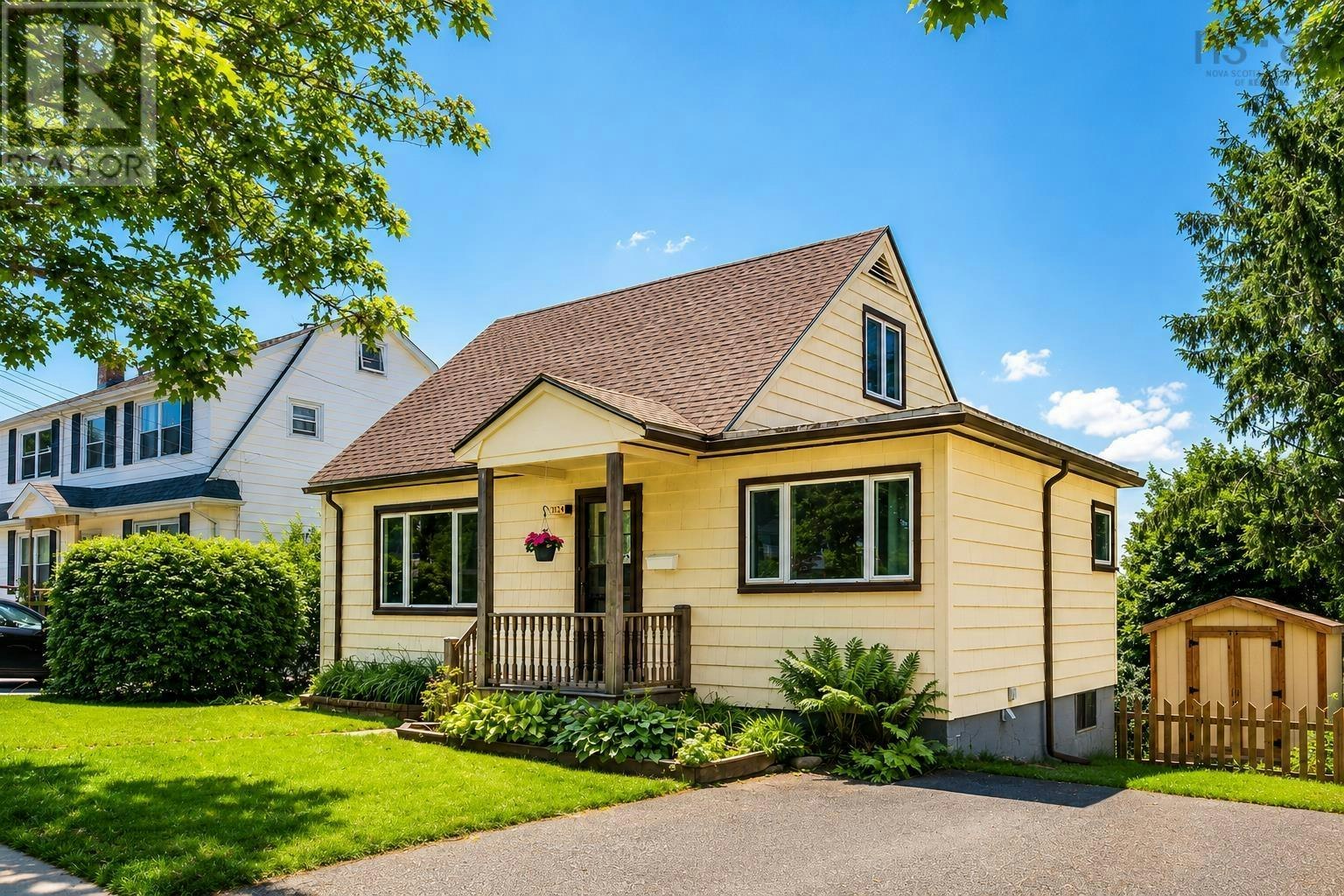 3824 Basinview Drive, Halifax, NS, B3K 4Z9