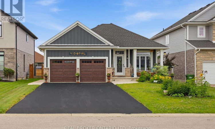 4 Doral Court