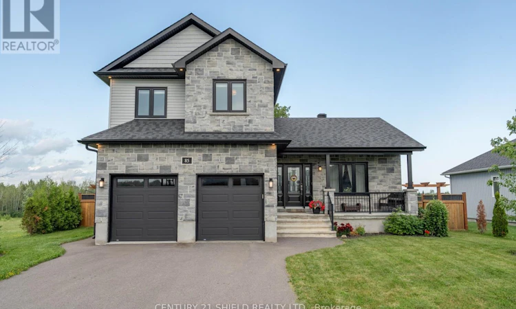 85 Jim Brownell Boulevard