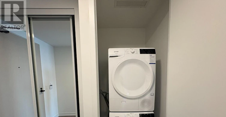 1111-195 Commerce Street, Vaughan, ON, L4K 0P9 - 3
