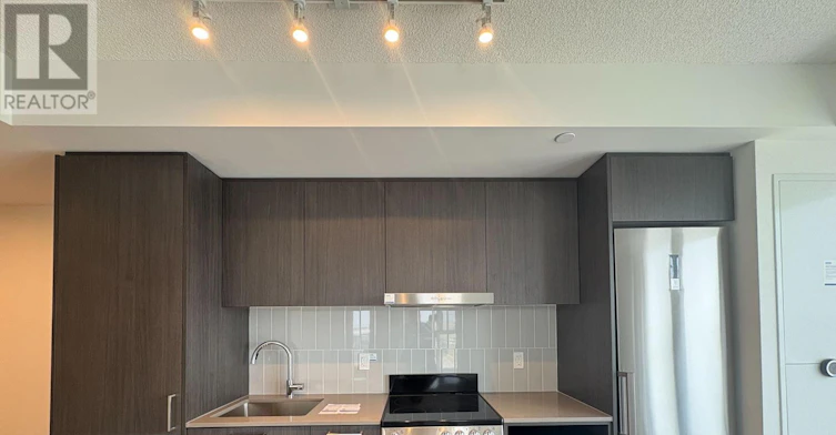 1111-195 Commerce Street, Vaughan, ON, L4K 0P9 - 6