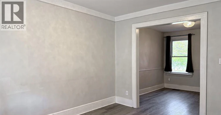 1424 Wyandotte Street West, Windsor, ON, N9B 1H4 - 5