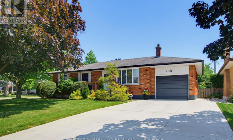 89 Butler Drive S