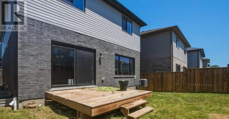 UPPER-2775 Oriole Drive, London, ON, N6M 0G9 - 33